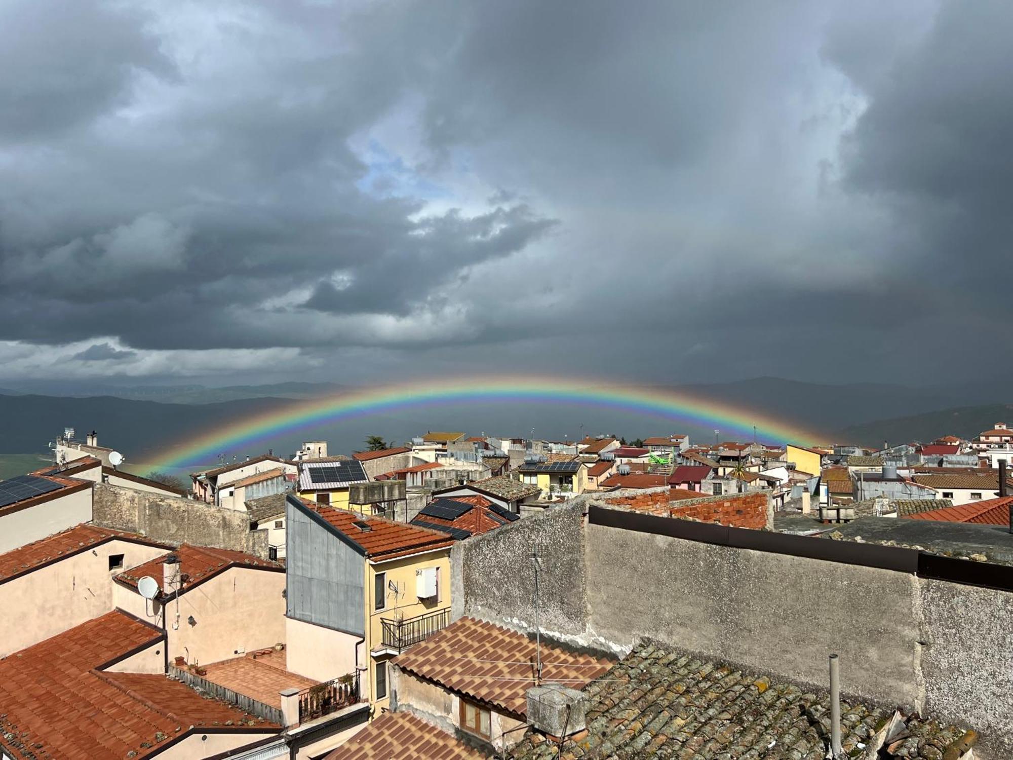 B&B A Due Passi San Giovanni Gemini エクステリア 写真